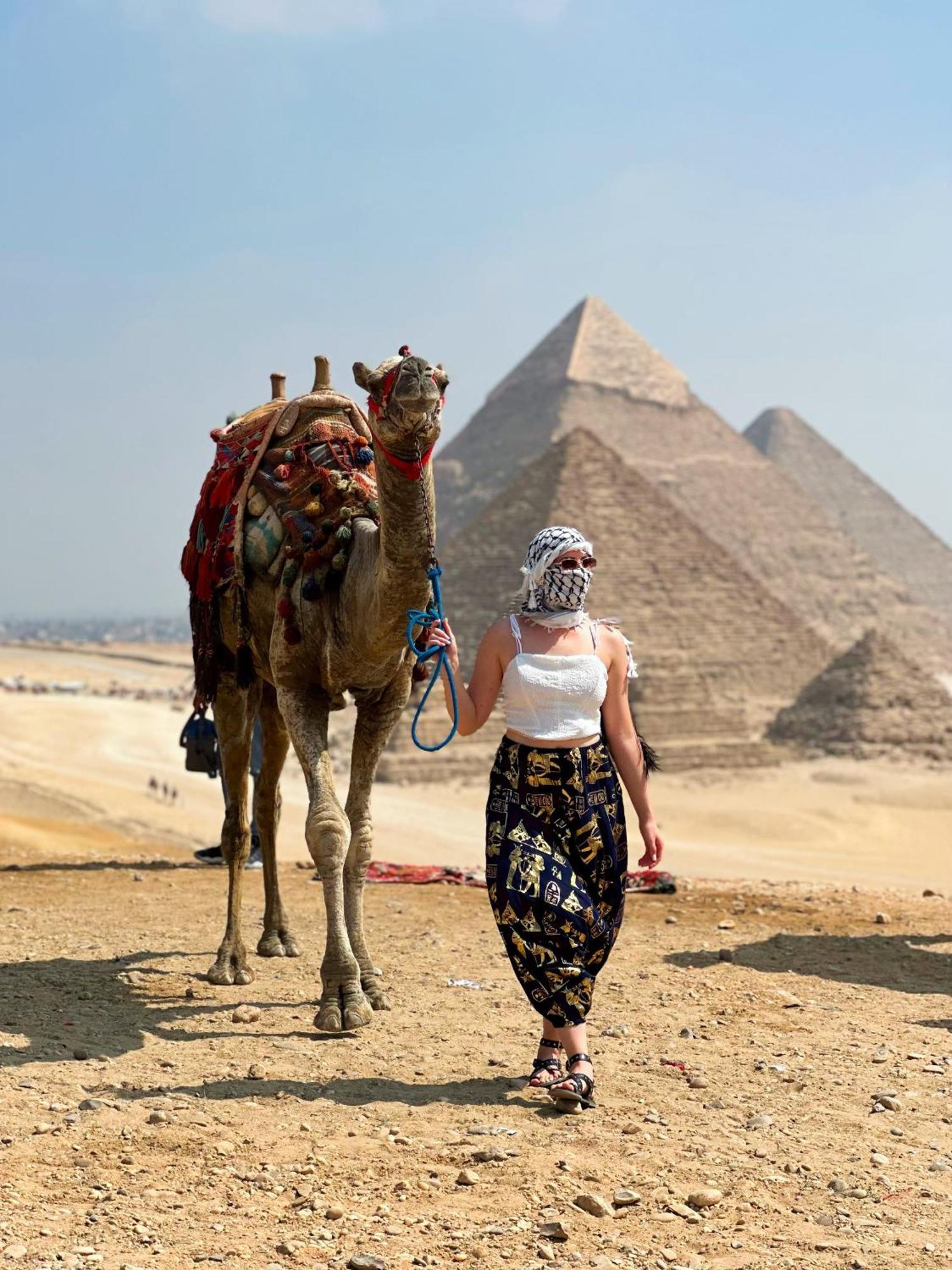 Unique Pyramids Boutique Inn Kafret el-Gabal Exteriör bild