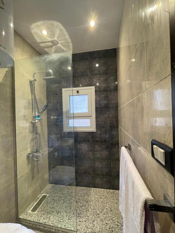 Unique Pyramids Boutique Inn Kafret el-Gabal Exteriör bild