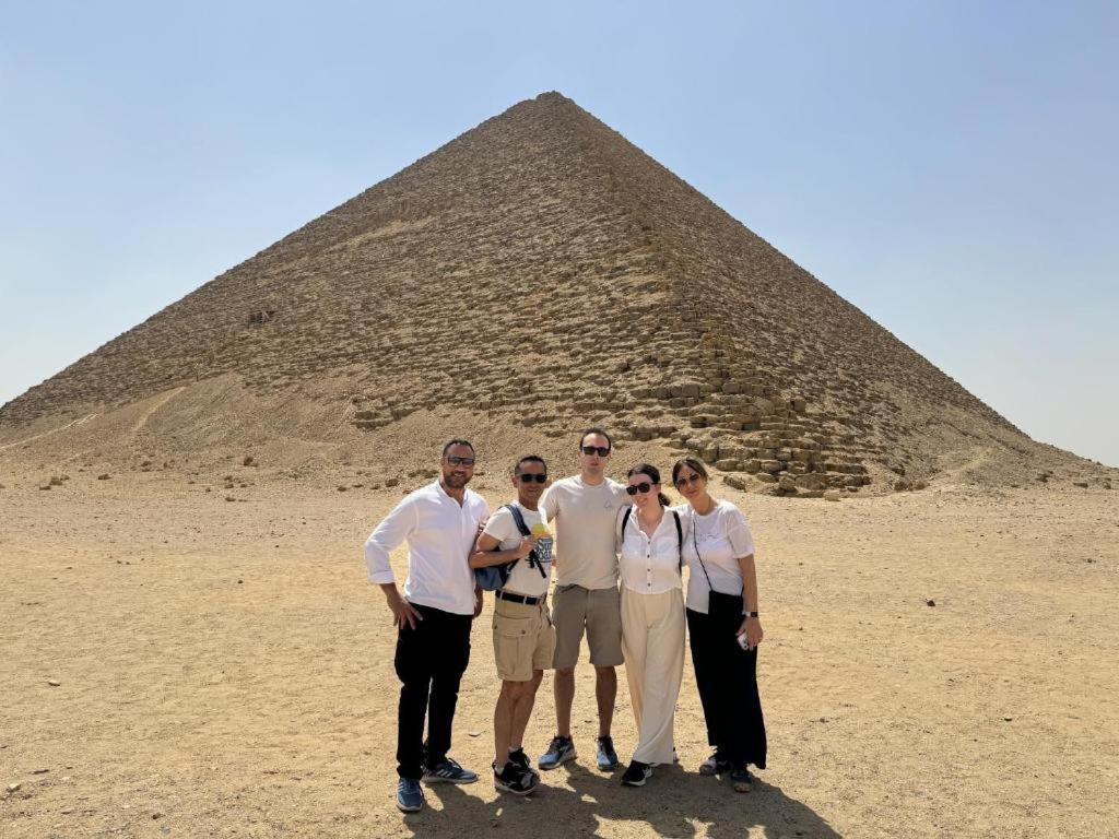 Unique Pyramids Boutique Inn Kafret el-Gabal Exteriör bild