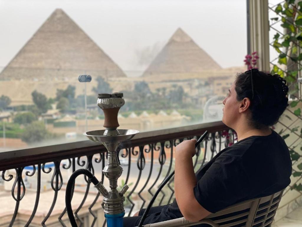 Unique Pyramids Boutique Inn Kafret el-Gabal Exteriör bild