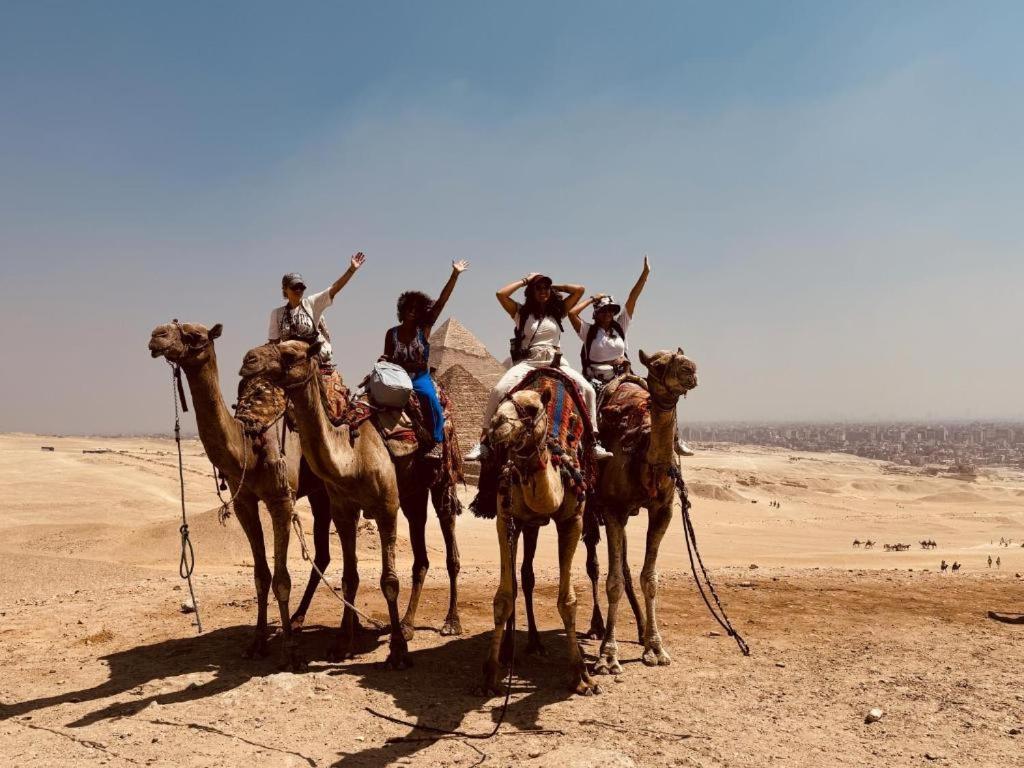Unique Pyramids Boutique Inn Kafret el-Gabal Exteriör bild